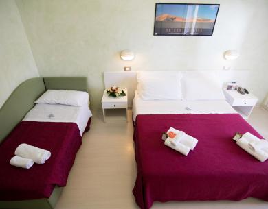 hoteldeiplatani de juniurlaub-in-rimini-miramare-im-familien-hotel-kinder-bleiben-gratis 027