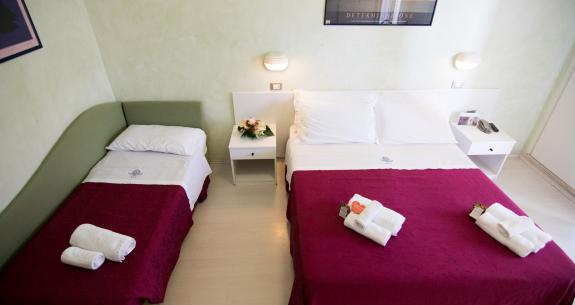 hoteldeiplatani de juniurlaub-in-rimini-miramare-im-familien-hotel-kinder-bleiben-gratis 022